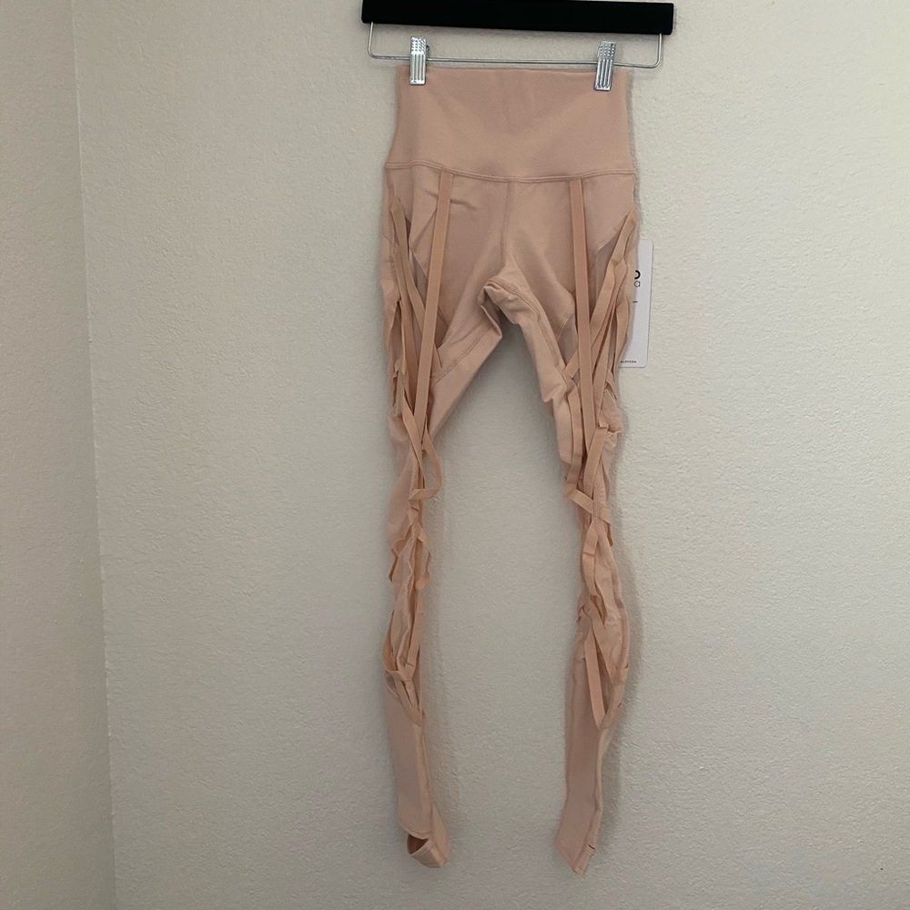 NEW Alo high waist stirrup pink leggings - Picture 3 of 6